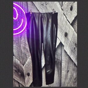 Ellen Tracy Shiny Black Leggings